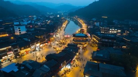丽江3天2晚旅游攻略:古城、雪山、泸沽湖玩法全指南