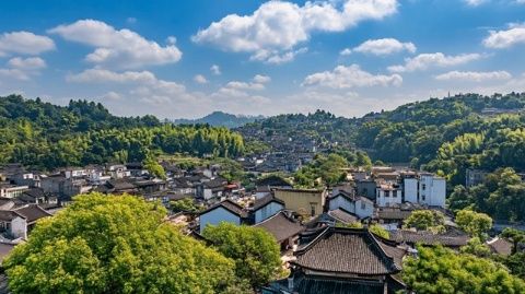 领略河南至贵州之旅:贵州风光与人文魅力,让人叹为观止!