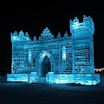 冬日奇遇:哈尔滨冰雪大世界浪漫之旅