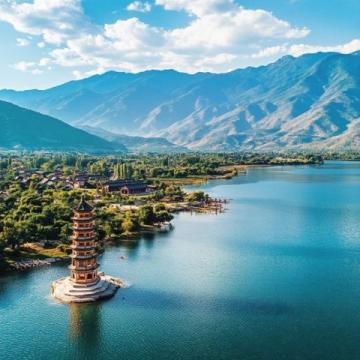 黔东南民族文化与自然生态的双重宝藏,为何成为全球旅游胜地?