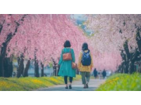 捕捉春日足迹：2025年春季旅行指南，全年浪漫尽收眼底！