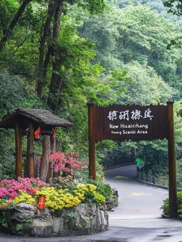 精心规划的昆明2日游攻略,兼顾经典景点、特色美食和高效行程安排