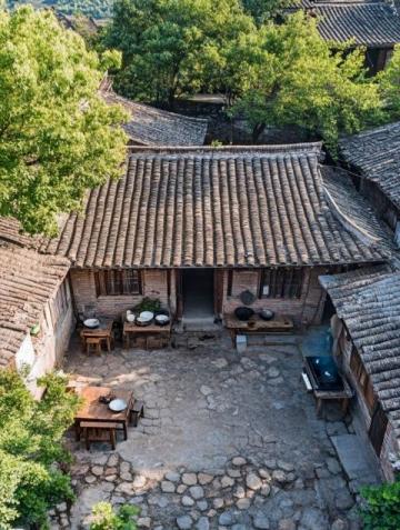 探索昆明古韵:走进600岁彝族传统村落——乐居村