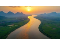 广东海滨旅游资源丰富，各地特色鲜明