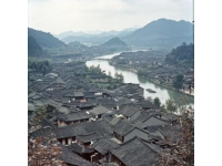 凤凰古城自驾游与穷游攻略(穷游凤凰古城旅游攻略)