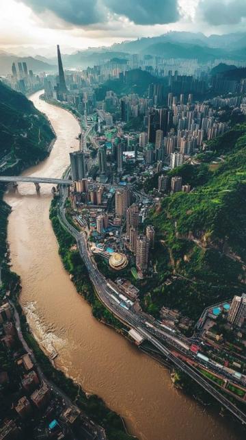 重庆旅游必去的地方!一起去探索重庆的秘密!