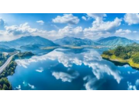 自驾西藏，我发现然乌湖的秋天美得令人窒息