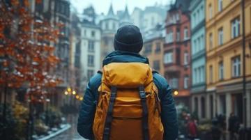 独自旅行:勇敢而热烈的生命探索之旅
