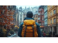 独自旅行：勇敢而热烈的生命探索之旅