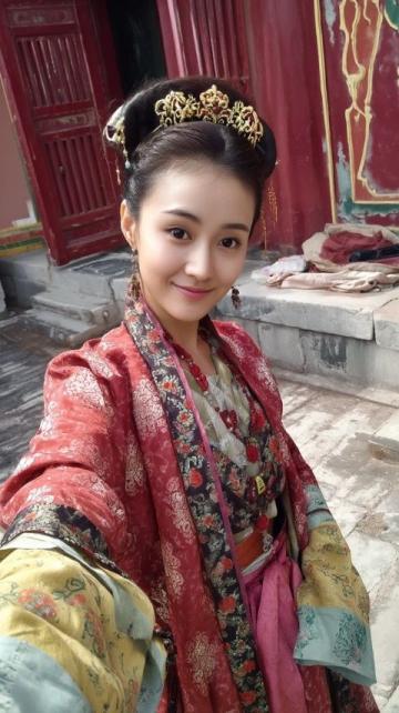 春节期间一名女生从香港赴深圳游玩引发热议