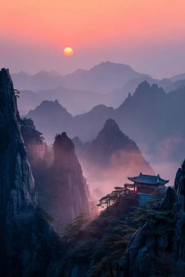 黄山之旅,领略大自然的神奇与人生的精彩.