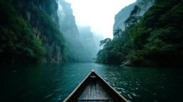 贵州风景旅游排行榜:探秘多彩贵州,领略自然与人文完美融合。
