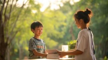年轻一代以脚步丈量世界的勇敢之旅