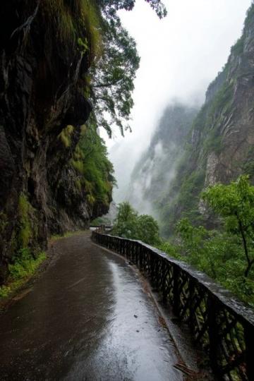 汉中金刚峡旅游攻略金刚峡是汉江源景区的重要景点之一