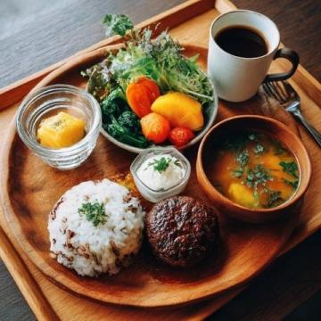 香格里拉咖啡馆品尝德国美食之旅