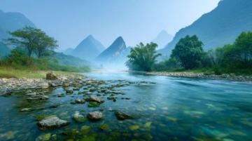 说说来云南旅游的那些经历,作为一个北方人,一直向往着的来云南旅游。云南四季如春