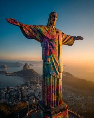 五一假期即将来临,今年的反向旅游现象引起了广泛关注