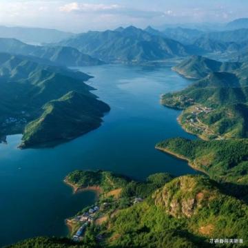 发现国际庄周边的秘密:自然美景与少人的自驾游之旅
