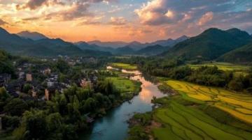 云南旅游攻略:2025年最佳路线地图及实用避坑技巧