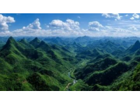 中国最美10条自驾线路：探索自然风光与人文遗产