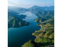探索夏日清凉之旅：客家文化中的冠豸山，与武夷山齐名的自然奇迹