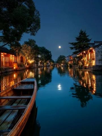 周庄古镇游玩攻略:水乡风貌、民俗文化和美丽景点