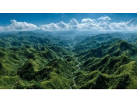 炎热的夏季去哪里玩更凉爽呢？自驾去位于北京房山区的十渡景区吧！