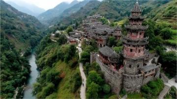 四川旅游懒人必知版:9个热门景点直达指南