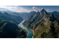 青格达湖免门票开放！四季美景等你来探索