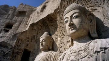 2025年济南旅游攻略:必去景点、美食推荐与住宿指南