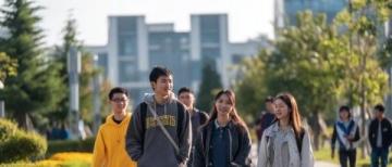 江西旅游商贸职业学院举办第十九届挑战杯江西省大学生课外学术科技作品竞赛校内选