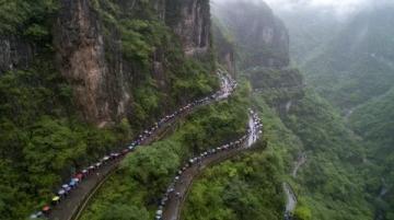 黄山旅游攻略:交通路线与经济住宿指南