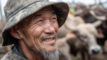 沈阳自驾云南第二天,今天是元旦,昨天年逾七旬的姐夫给我们留言,他是这样写的: