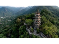 探索河南焦作修武县云台山的绝美风光：5A级景区魅力无限