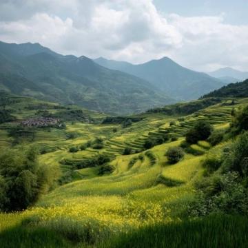 贵州暑假避暑全攻略:六天玩转苗寨、瀑布和美食必去地