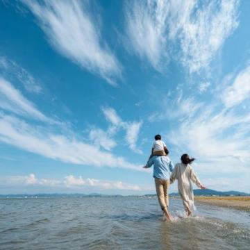 日照亲子游攻略：赶海挖沙赏日出拍照一站全搞定