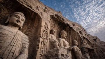 敦煌莫高窟旅游全攻略：预约、参观、探险与美食一网打尽
