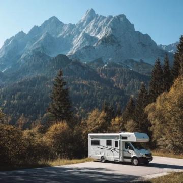 人生首次出行:如何选择适合你的旅行房车
