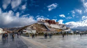 以下是为您优化后的大理三日游攻略，融合热门景点与小众秘境