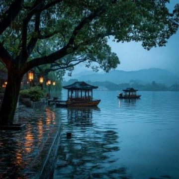 杭州夏日旅行攻略：西湖畅游等你来取！