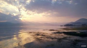 然乌湖自驾攻略：山羊奶色的梦幻湖泊之旅