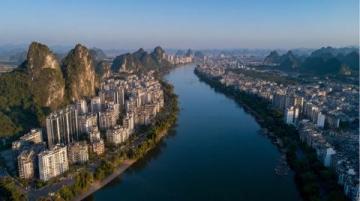 重庆山城旅游攻略:解锁巴渝风情,畅游魔幻都市