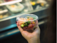 暑期出游必备：轻松携带的健康便携餐食推荐