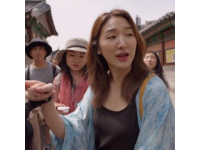 记得去年四川旅游时，听导游讲解苏小妹巧舌如簧的故事。