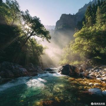 错过等一年：四月国内8大绝美春游胜地全指南
