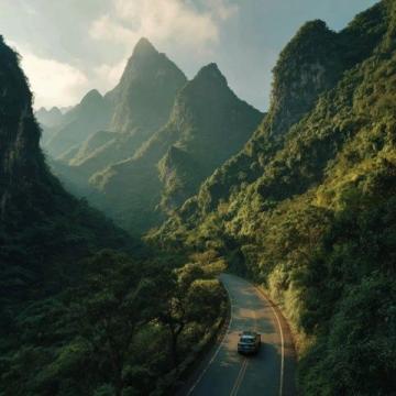 九华山旅游注意事项和避坑指南:如何避开高峰期、交通拥塞以及其他潜在风险。