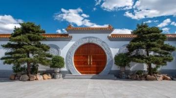 河南自驾游记：开封探秘大相国寺、大梁门与清明上河园的历史风情