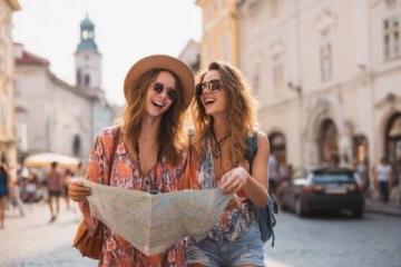 边玩边赚:年轻人的旅游新潮流