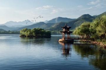 许多人正在海南环岛自驾游，西线临高角有一个免费景区，人少景美还很有纪念意义