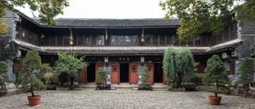 七十六岁的旅程:我和先生的上海周边自由行与跟团游